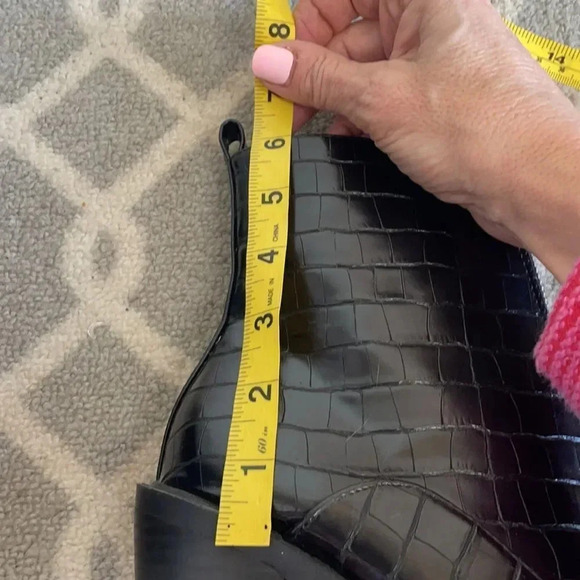 PrettyLittleThing Cleated Sole Zip Front High ankle Bootie Black Women’s size 7 - Picture 9 of 16